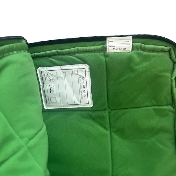 Targus Crave Blue Netbook Slipcase for up to‎ 10.2" Tablets - Picture 4 of 7